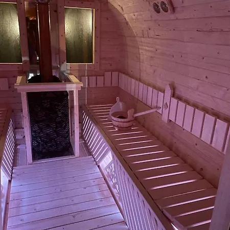 Kanzas Z Klimatyzacja I Ogrzewniem. * Jarosławiec